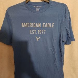 AMERICAN Eagle SOFT  shirt